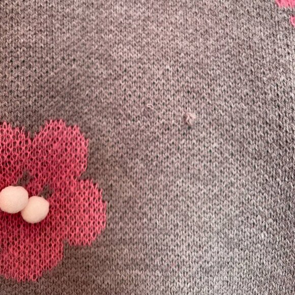 Grey sweater vest with pom poms. - Picture 2 of 2
